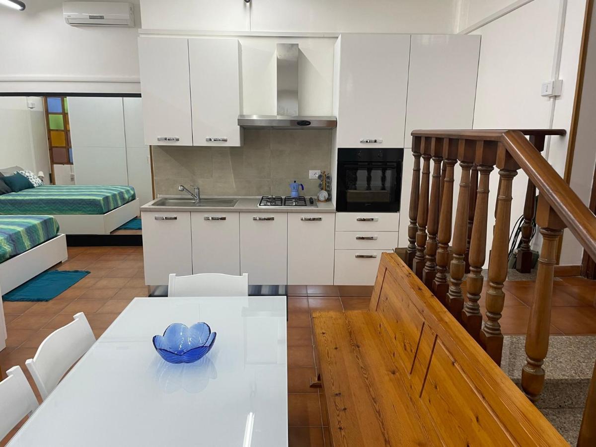 Appartamento In Villa Con Giardino Vicino Al Mare Bella Farnia Eksteriør billede